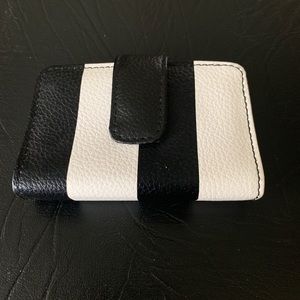 Small black and white wallet